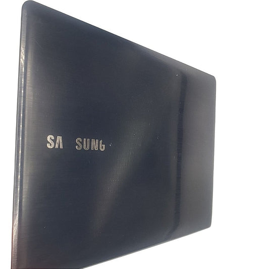 Carcaça Tampa da Tela Notebook Samsung Np270e5e Np270e5g Np270e5j - Detalhe