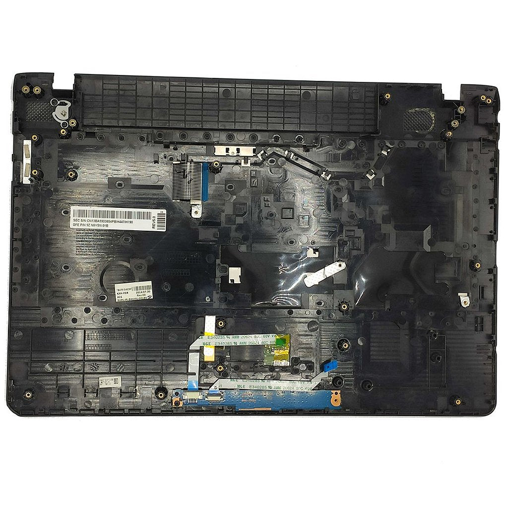 Carcaça Base Superior Notebook Samsung Np270e4e Np275e4e - Detalhe