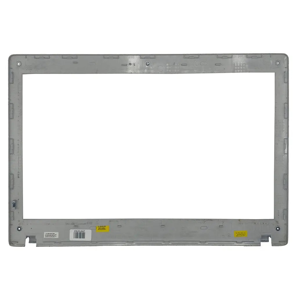 Carcaça Moldura Notebook Samsung Rv511 Prata Com Detalhe