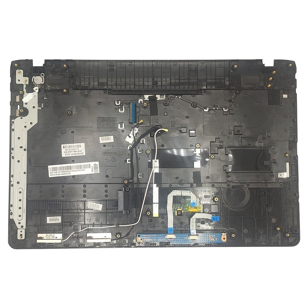 Carcaça Da Base Superior Notebook Samsung Np270e5g Preto Azulado - Detalhe