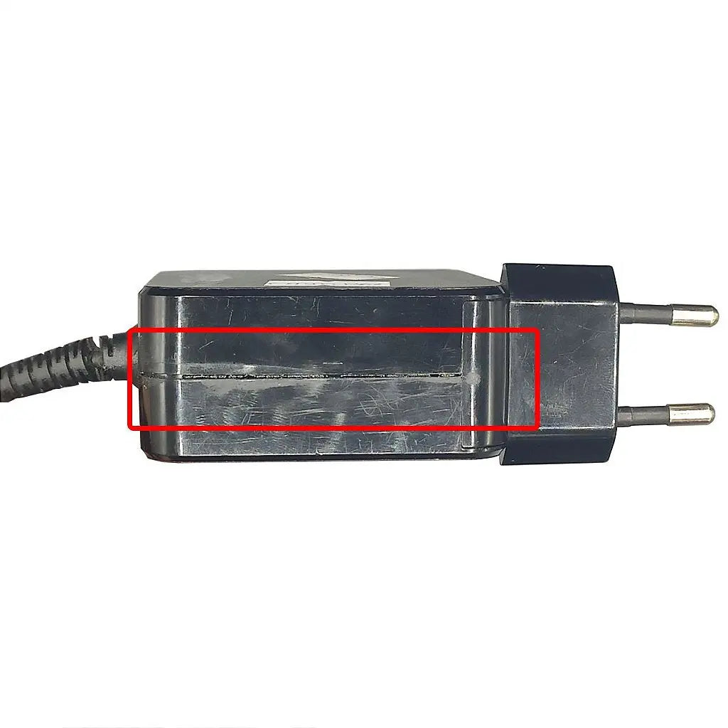 Carregador de Notebook Asus 20v 2.25a 45w 4.0x1.7mm Bivolt Original - Detalhe