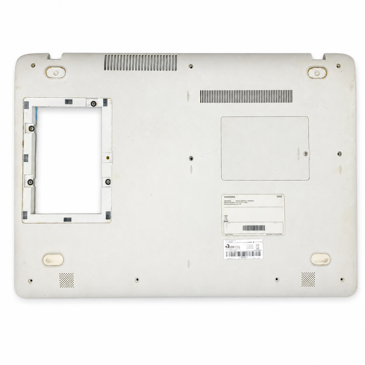 Carcaça Base Inferior Samsung NP300E5K NP300E5M NP300E5L Branca BA98-00905B BA61-03086A Com Detalhe