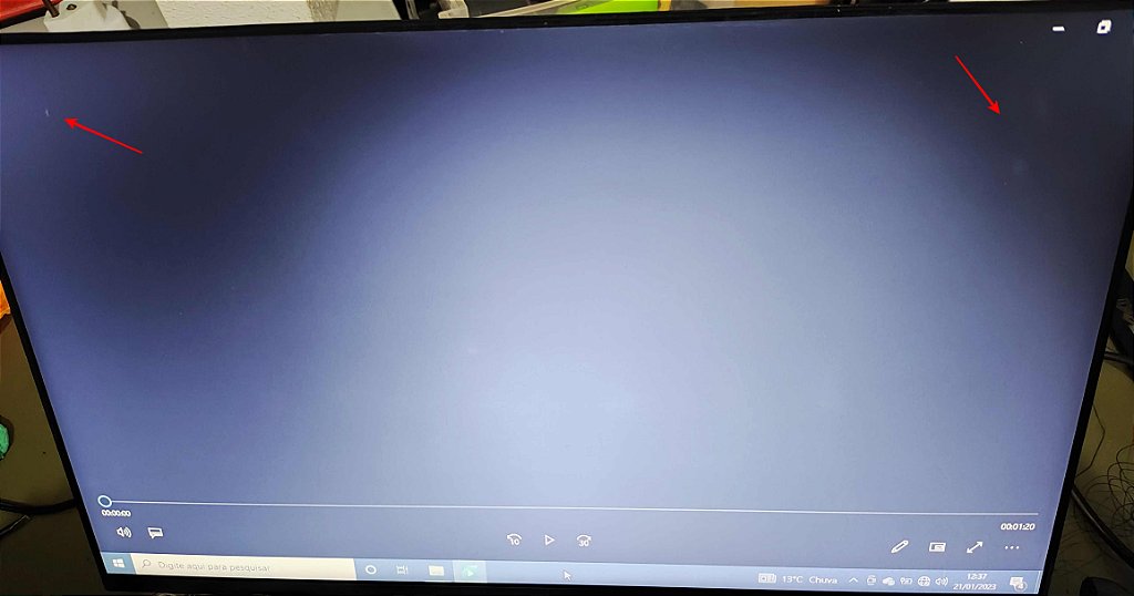 Tela 15.6 Para Notebook Led Slim 30 Pinos B156xtn08.1 Ou Compatíveis - Detalhe