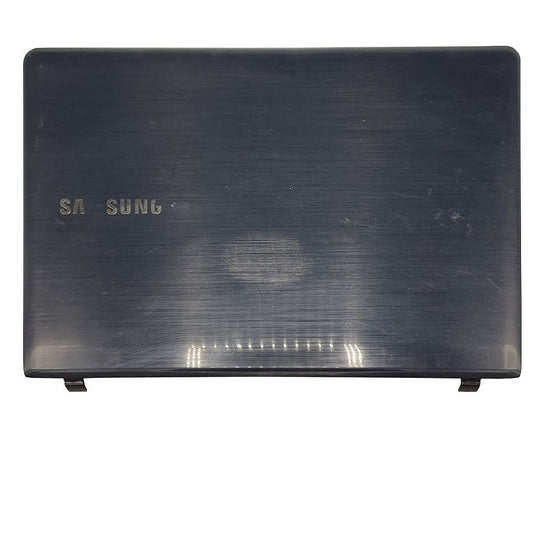 Carcaça Tampa da Tela Notebook Samsung Np270e5e Np270e5g Np270e5j - Detalhe