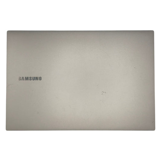 Tampa Tela Carcaça Notebook Samsung Np550xcj Book E30 X30 X40 X50 X55 BA98-02228A Com Detalhe