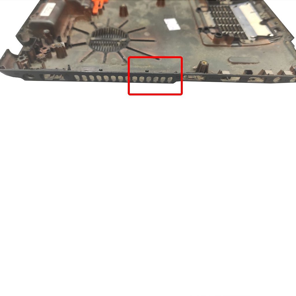 Carcaça Base Inferior Notebook Acer 5750 5750z - Detalhe