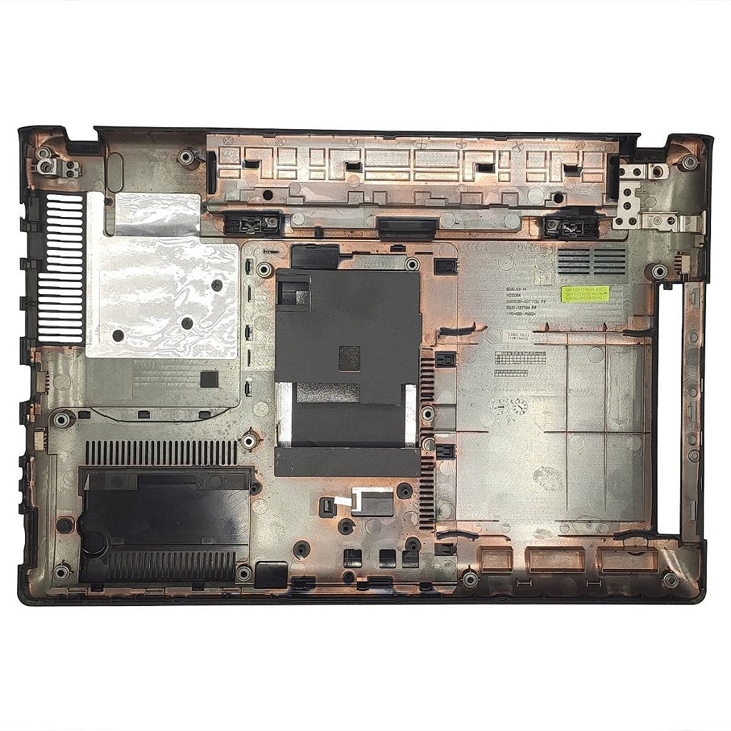 Carcaça Base Inferior Notebook Samsung Rv411 Rv415 Rv419 Rv420 - Detalhe
