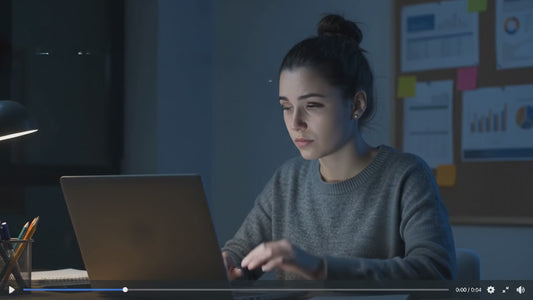 Película Fosca para Notebook 14 e 15,6 Polegadas Anti Reflexo e Anti Luz Azul - Antirreflexiva Estática Sem Cola